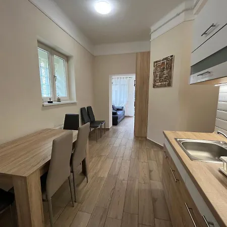 Apartament Albi *